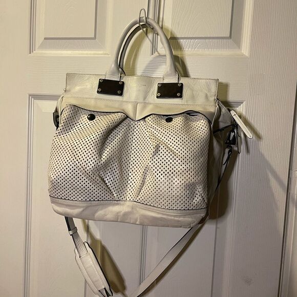 Rag and Bone Medium leather white Perforated Pilot satchel/ shoulder bag . - Picture 2 of 16